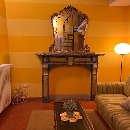 Al Giglio Bottonato Apartman Firenze Kültér fotó