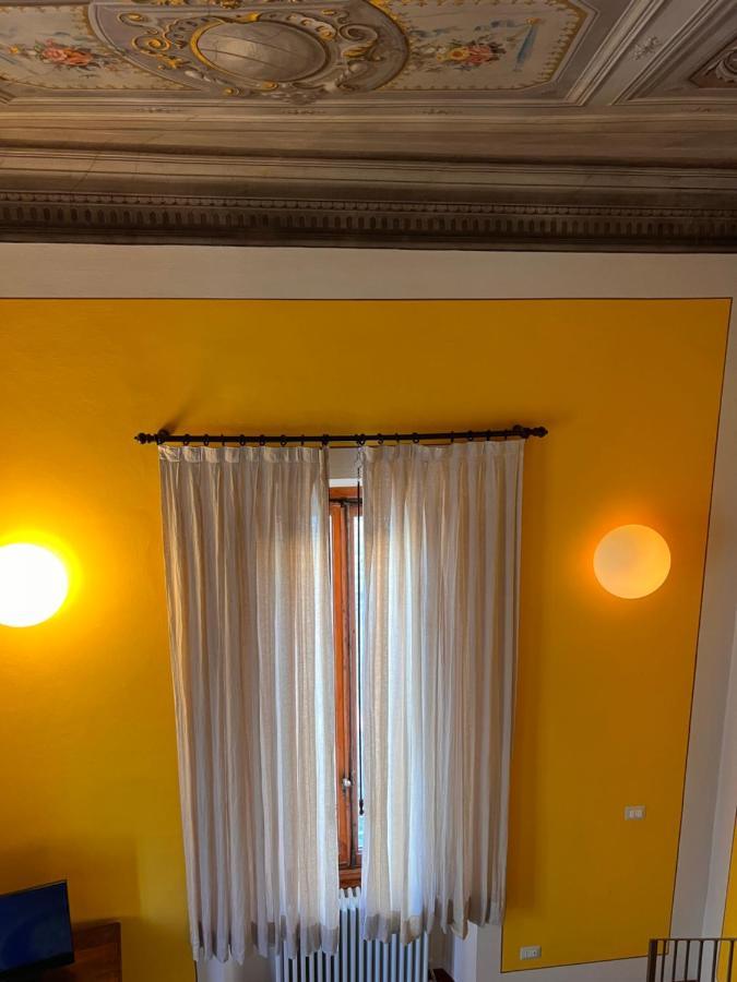 Al Giglio Bottonato Apartman Firenze Kültér fotó