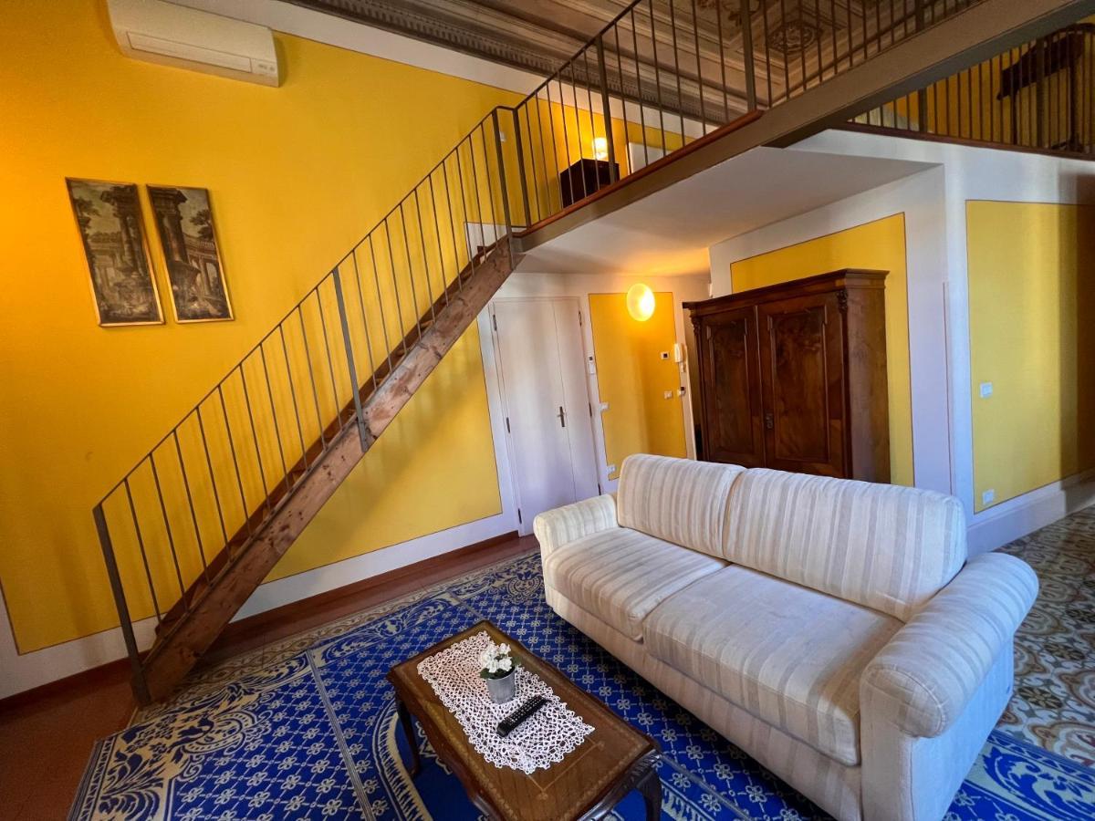 Al Giglio Bottonato Apartman Firenze Kültér fotó